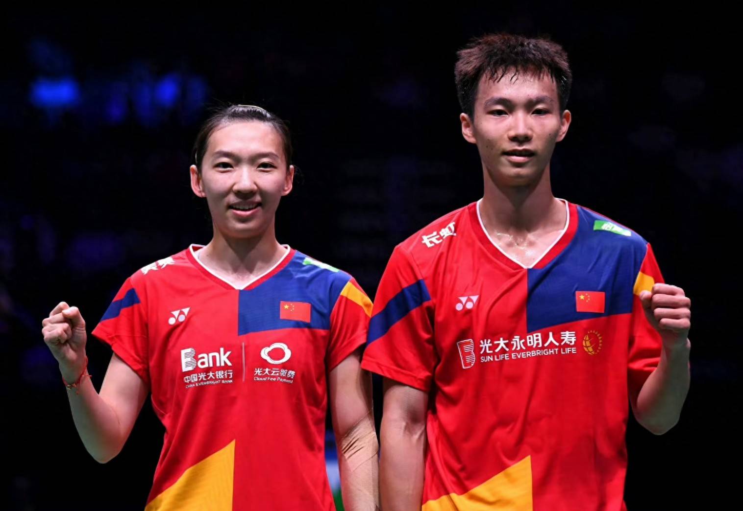 英格兰羽毛球队强势中国羽毛球队,辛杜统治全场的简单介绍 英格兰羽毛球队强势中国羽毛球队,辛杜统治全场的简单介绍