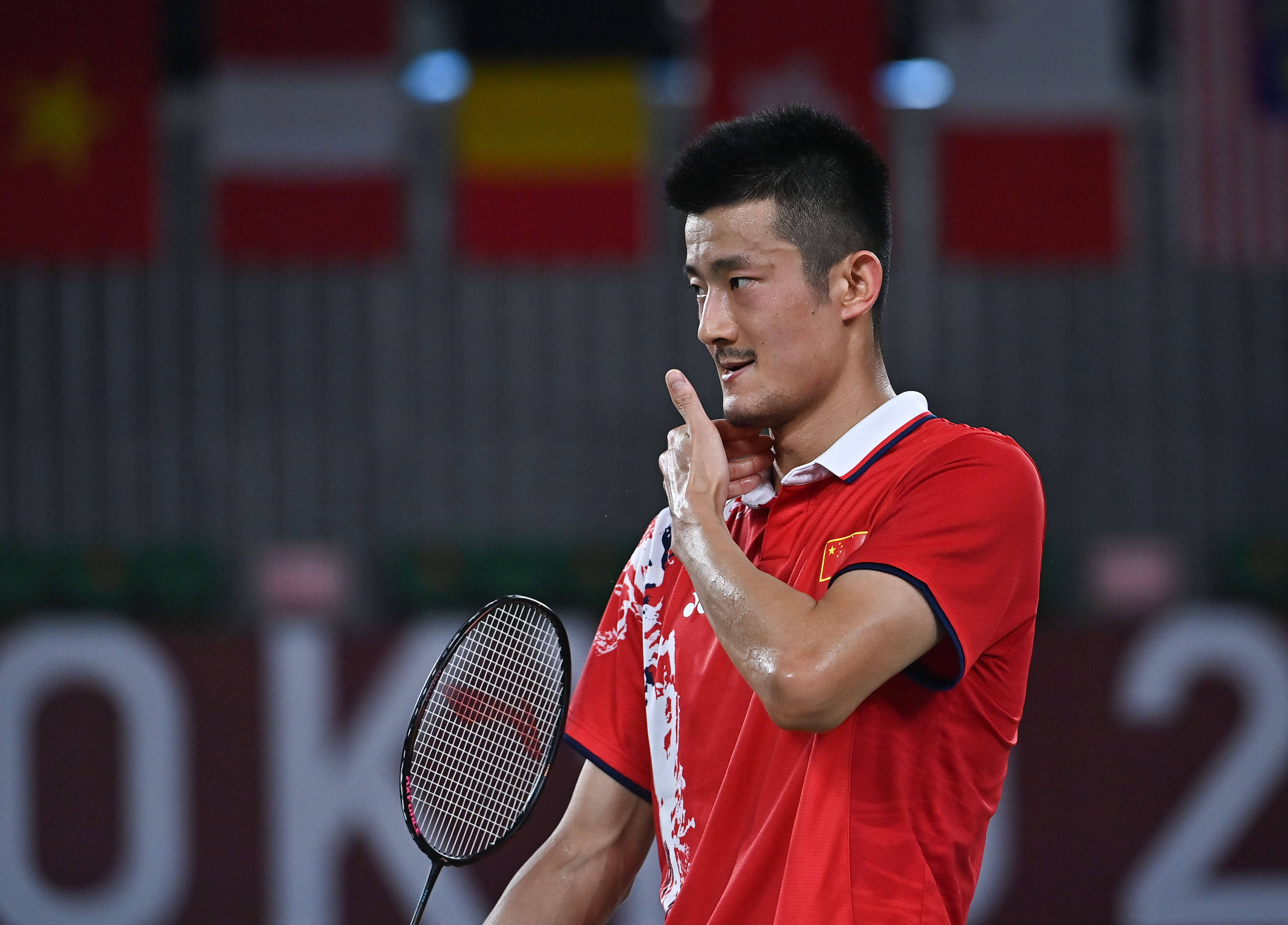 关于马来西亚羽毛球队绝地反击泰国羽毛球队，谌龙爆发神勇的信息