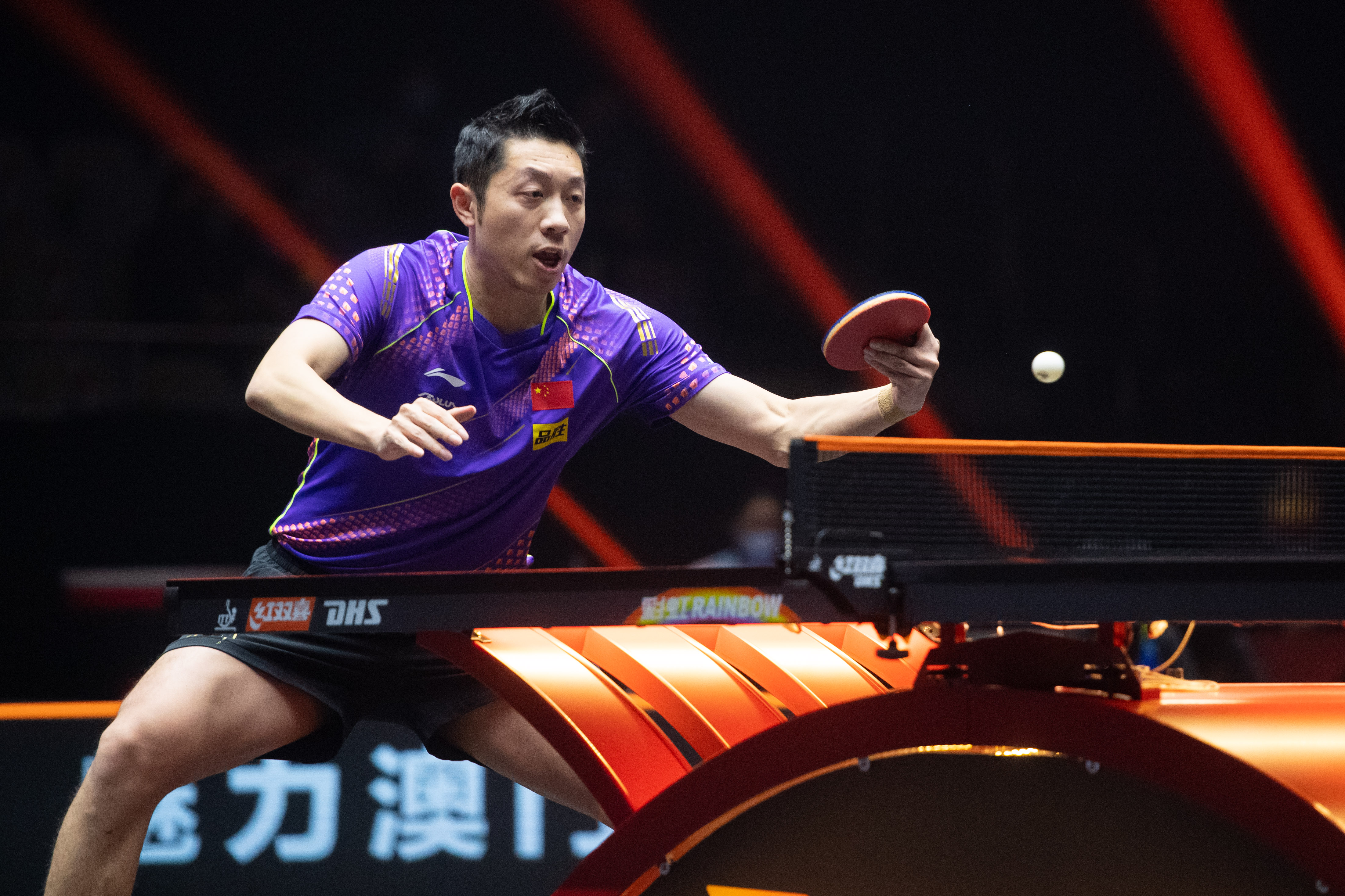 波兰乒乓球队完胜韩国乒乓球队，许昕爆发神勇的简单介绍