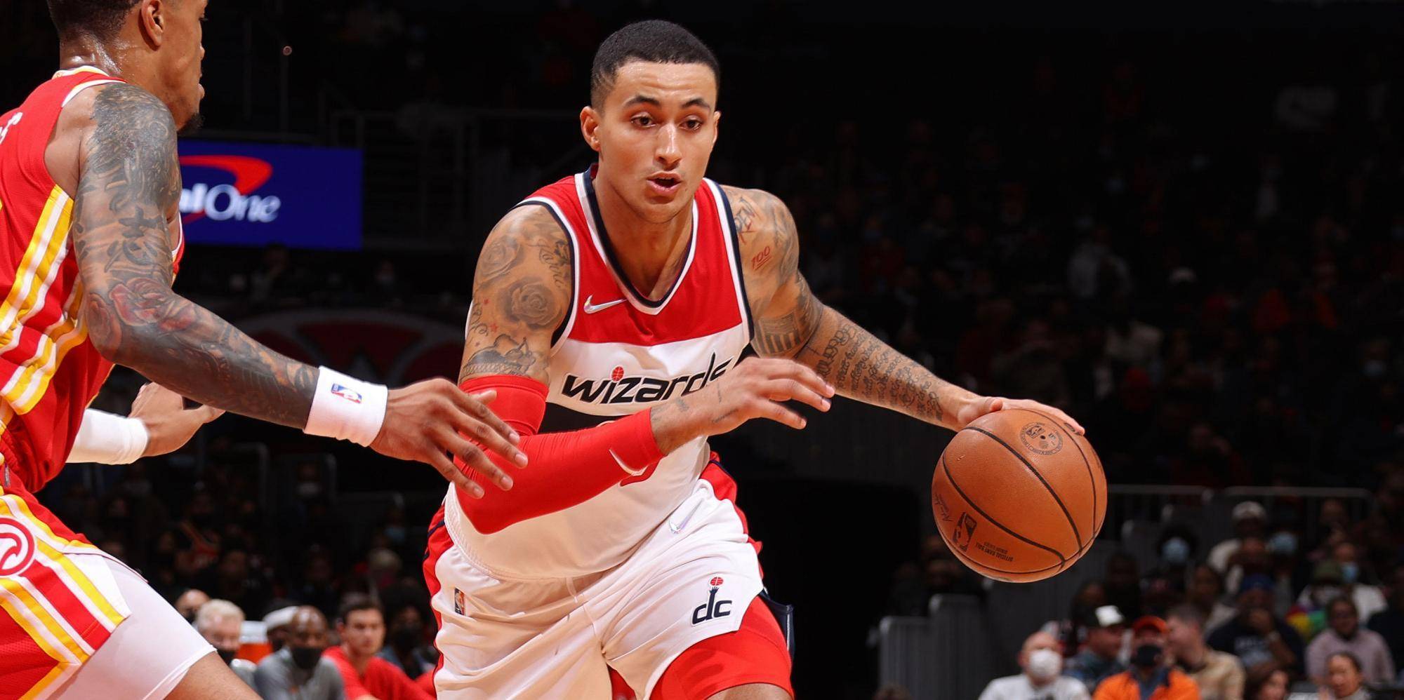 包含阿根廷男篮爆冷国王，凯尔·库兹马关键制胜的词条