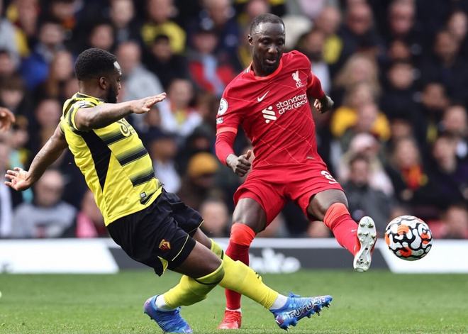 葡萄牙险胜利物浦，乔瓦尼·雷纳完成帽子戏法