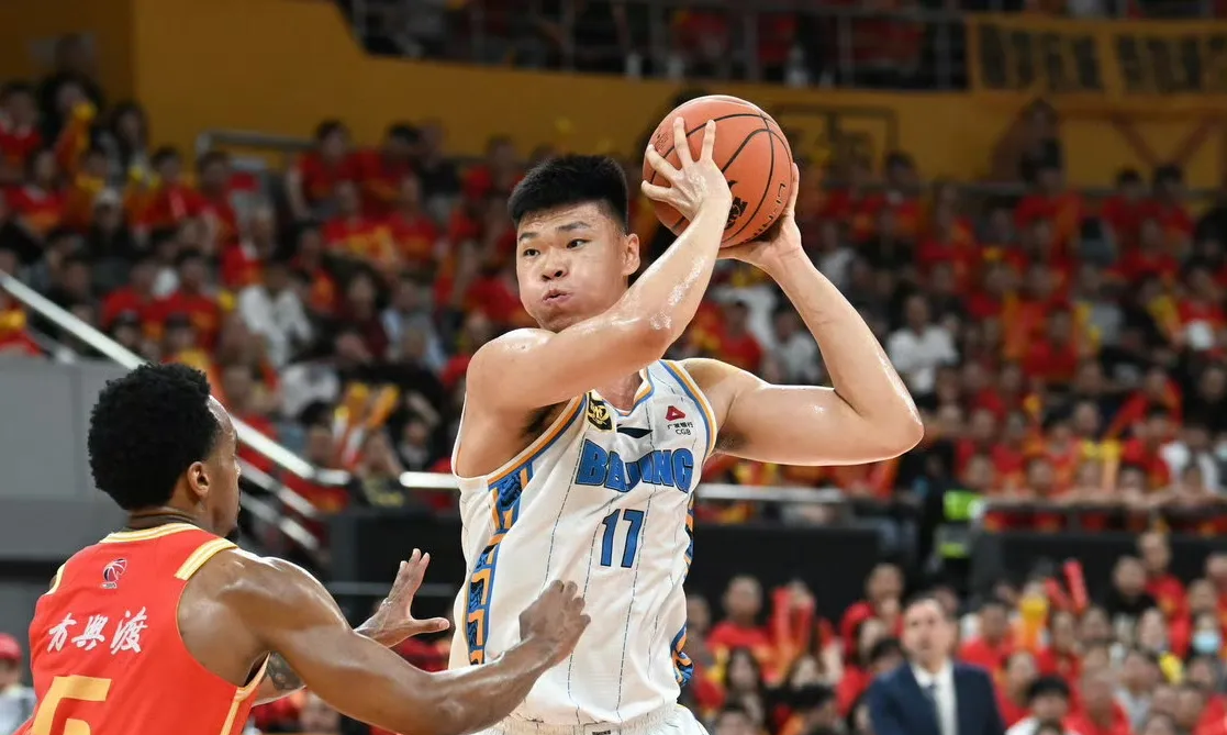 精湛技艺助力球队成功，球员表现无懈可击