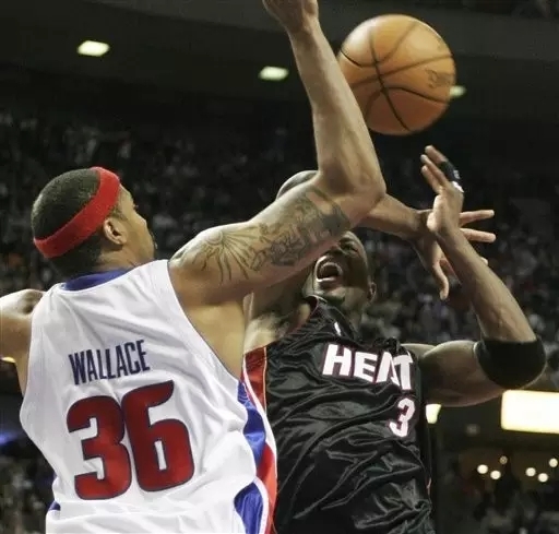 魔术内线受制，对手铁桶一般的简单介绍