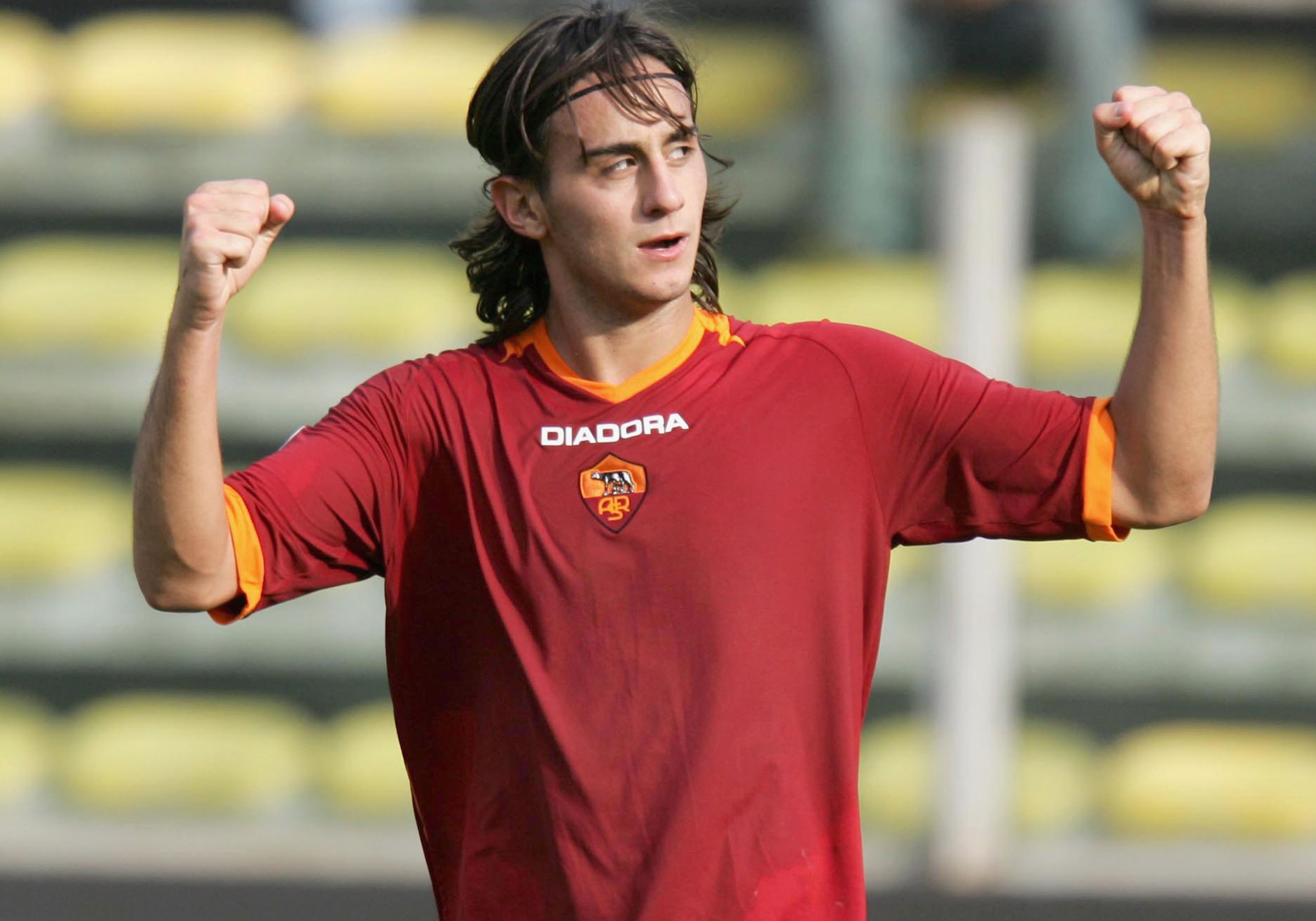 罗马中场因累计黄牌停赛，缺席关键战役