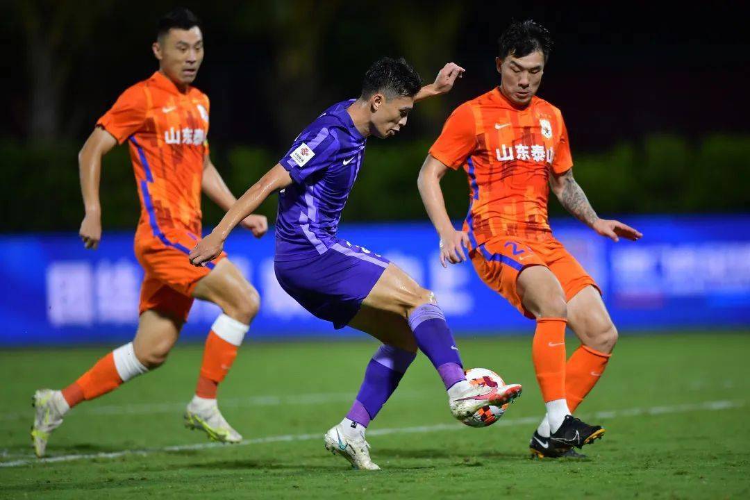 河南建业遭遇伤病潮,如何应对紧张中超赛程的简单介绍 河南建业遭遇伤病潮,如何应对紧张中超赛程的简单介绍