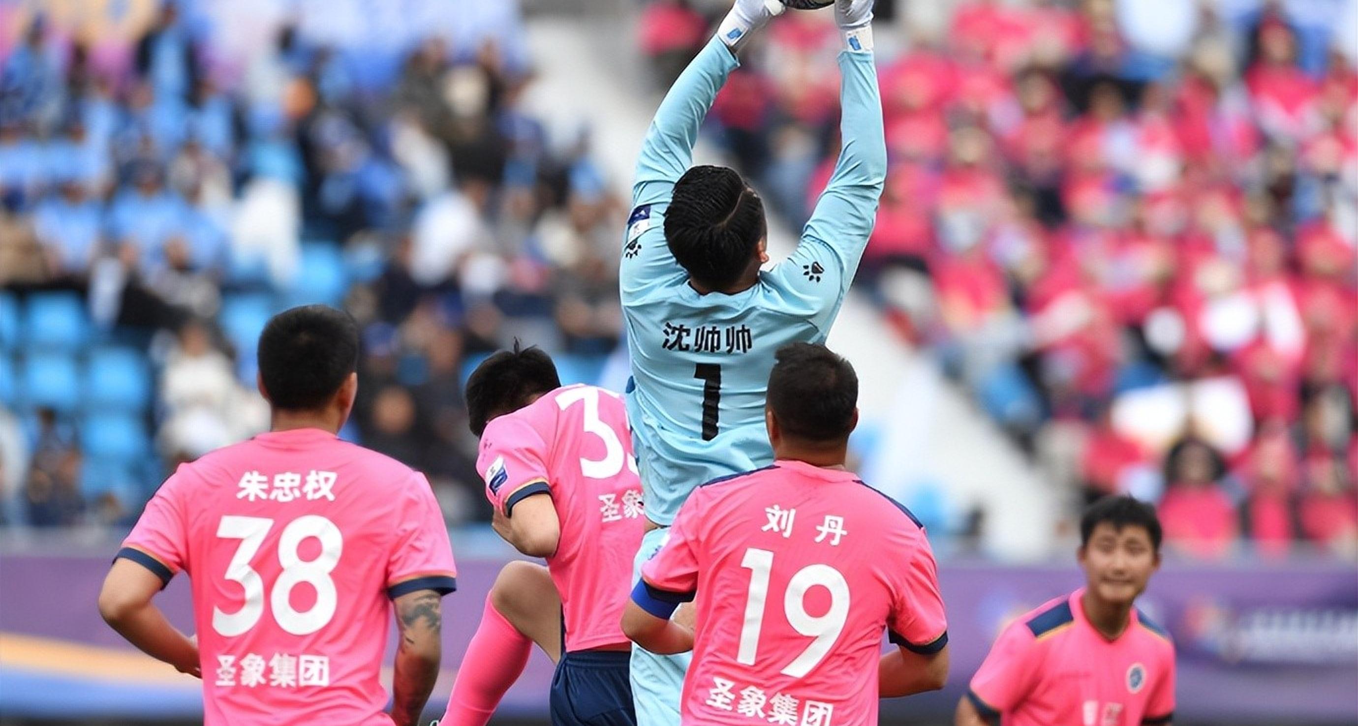 包含常州队获胜，防守端展示出色表现的词条