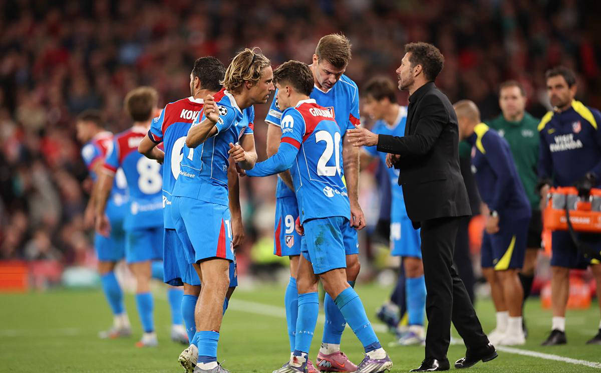 里尔客场遭遇惨败,客场之行不顺的简单介绍 里尔客场遭遇惨败,客场之行不顺的简单介绍