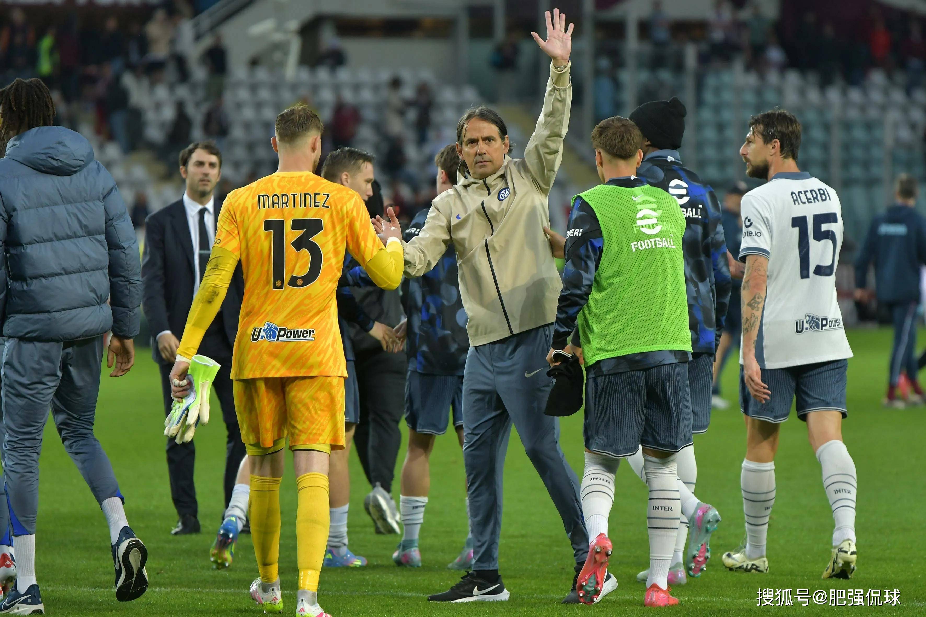 包含国米阵容逐渐完善，冲击联赛前四态势良好的词条