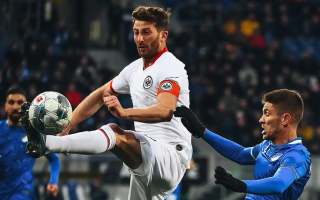 法兰克福取得关键胜利,继续稳定积分排名的简单介绍 法兰克福取得关键胜利,继续稳定积分排名的简单介绍