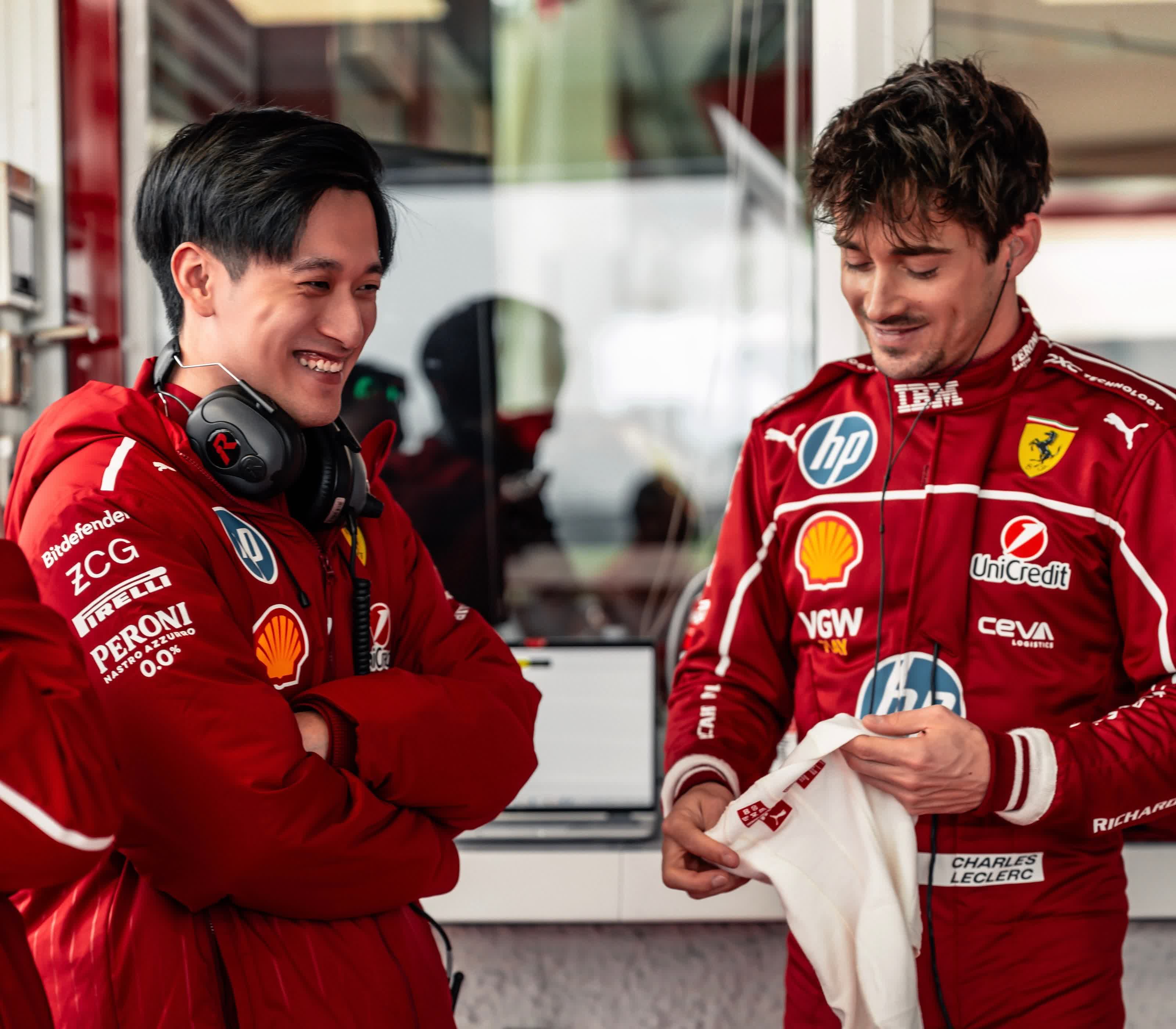 关于梅赛德斯翻盘哈斯车队,周冠宇高光表现的信息 关于梅赛德斯翻盘哈斯车队,周冠宇高光表现的信息