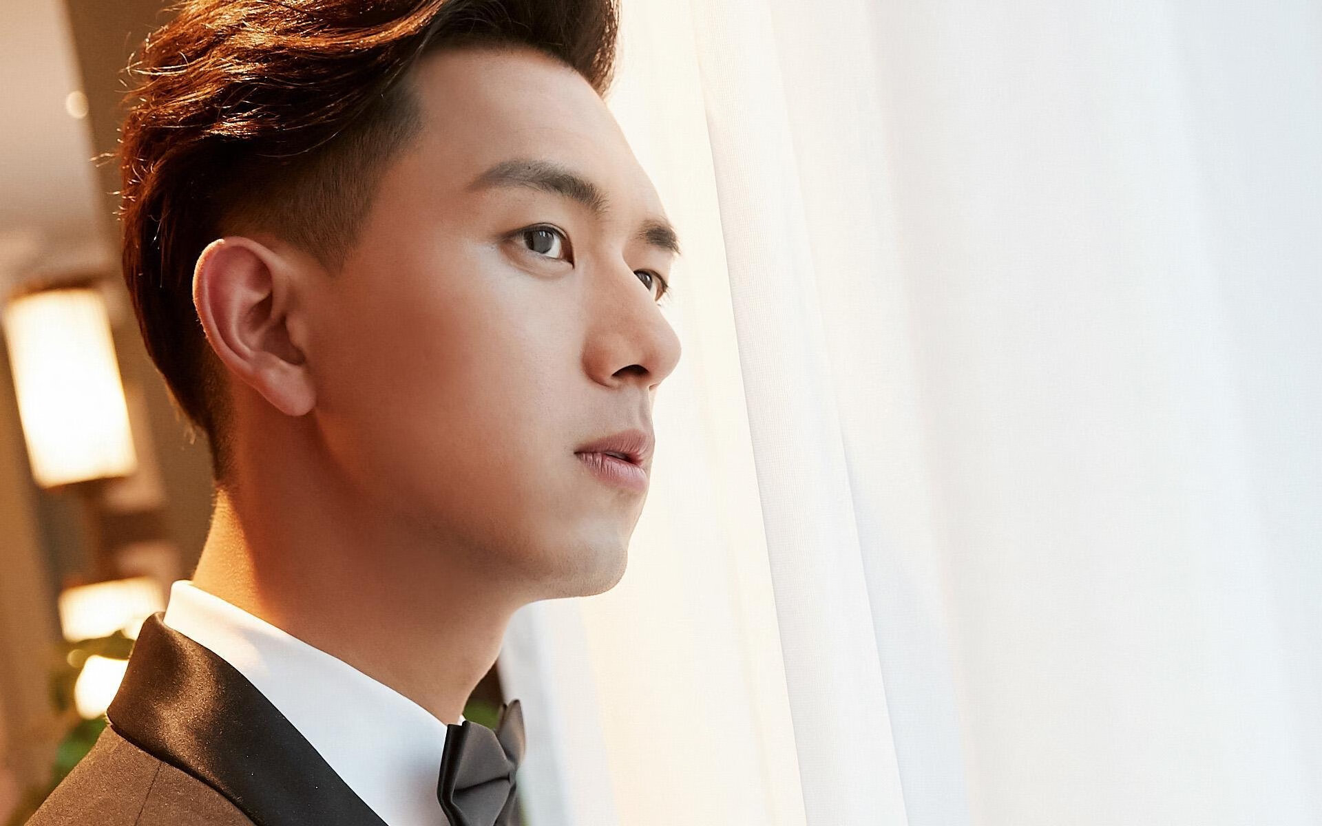 红魔铁血防线铸就历史之夜,弗拉霍维奇化身影子铁闸终结勒沃库森不败神话