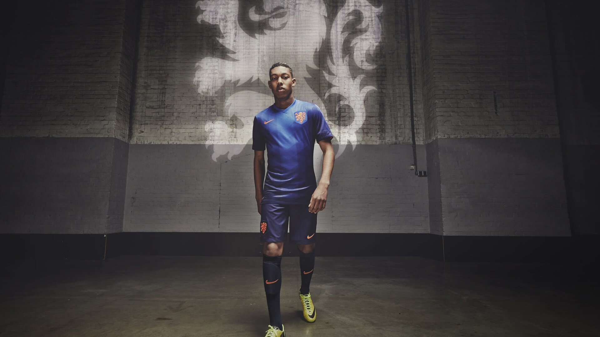 弗拉霍维奇爆发破局,塞维利亚连续得分压制里昂展现欧战韧性