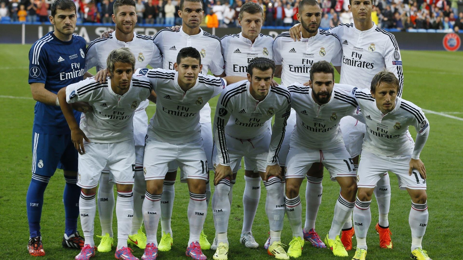 灰熊制霸火箭，字母哥进攻端无人可挡，新时代的攻防交响曲